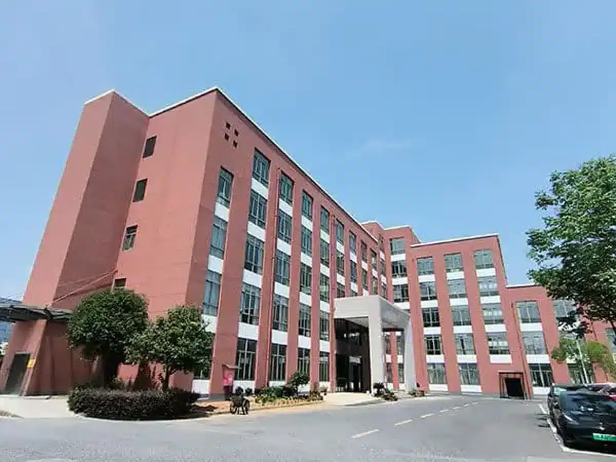 Exterior de las instalaciones de producción de imanes personalizados de OSENC